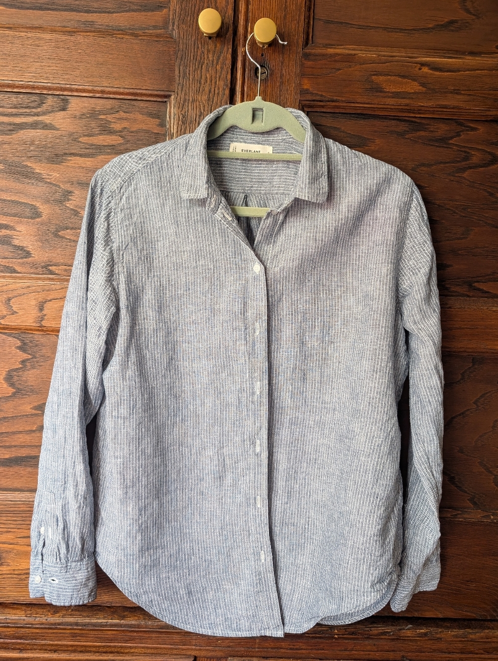Everlane Woman's Linen Button Down Shirt